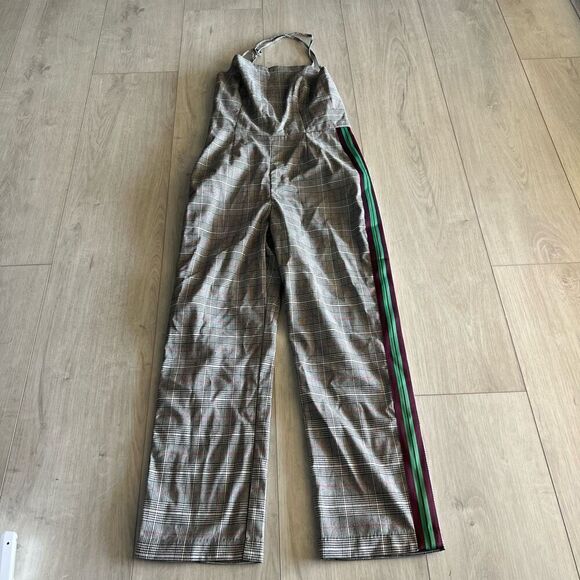 Romeo + Juliet women’s jumpsuit size medium - Picture 1 of 7